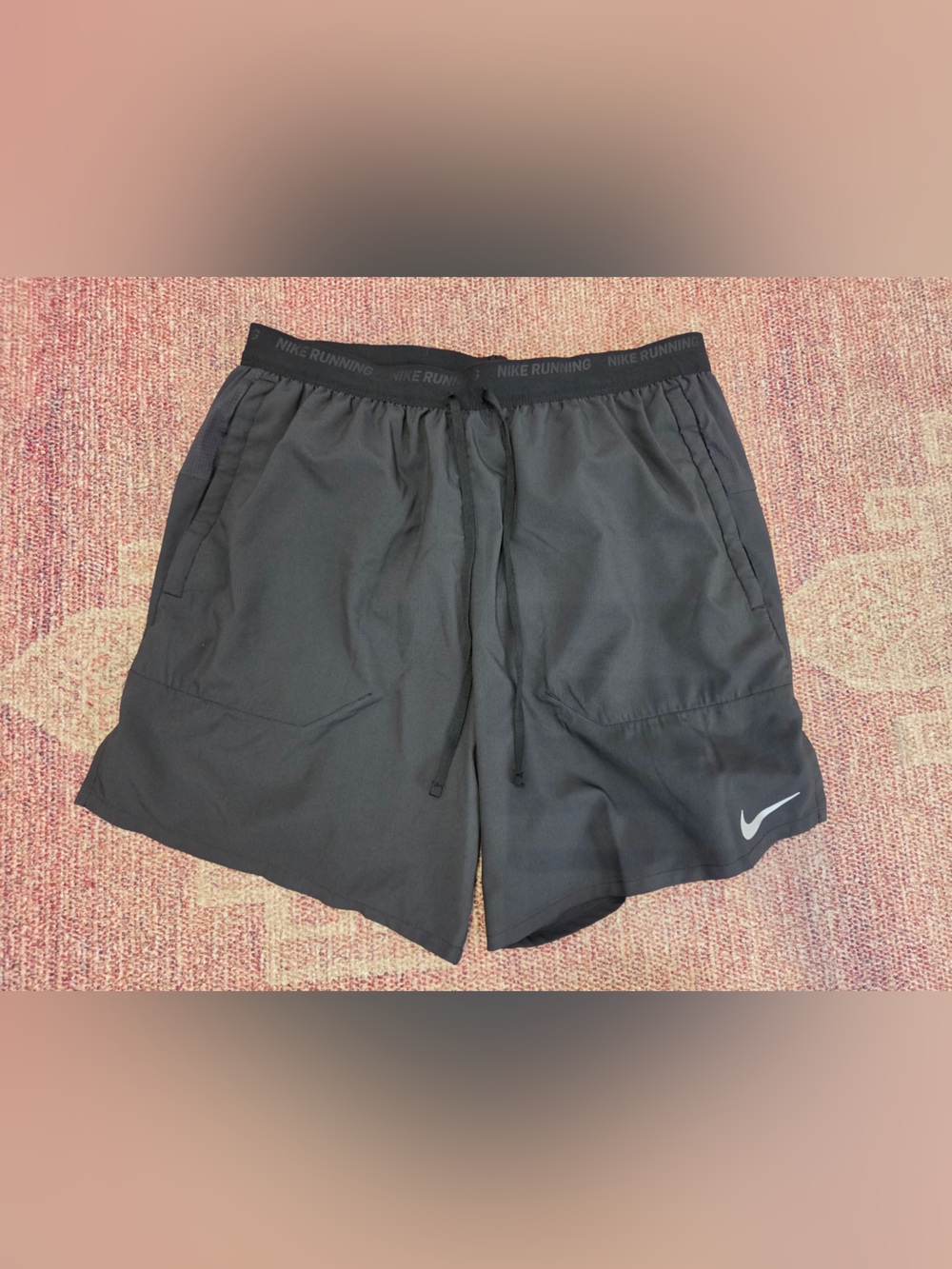 Nike Stride black running shorts, Dri-FIT drawstring 6.5 inch inseam sz med